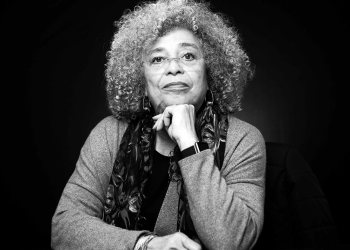 Angela Davis participa da programação da Casa Sesc na 24ª FLIP em Paraty