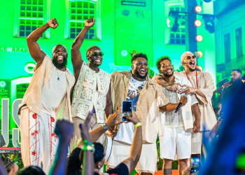 Benzadeus lança “Quintal do Benza” com show intimista no Dia dos Namorados