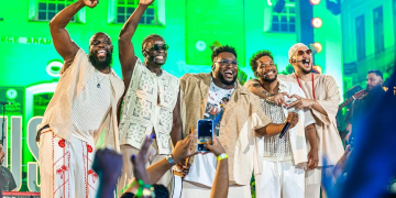 Benzadeus lança “Quintal do Benza” com show intimista no Dia dos Namorados