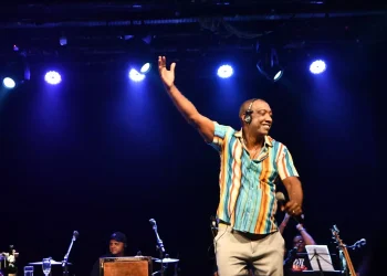 Ito Melodia comanda edição da feijoada no Teatro Rival em 18 de julho
