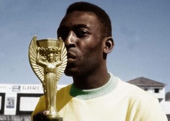 Roubo da Taça Jules Rimet em 1983 expõe caos na segurança da CBF