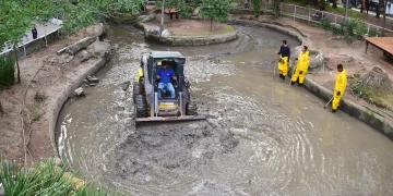 Manutenção dos lagos no Campo de São Bento em Niterói não afeta atividades do parque