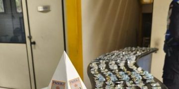 Homem é preso com drogas durante operação na Região Oceânica de Niterói