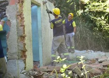 Niterói intensifica fiscalização e demolições contra ocupações irregulares em áreas verdes