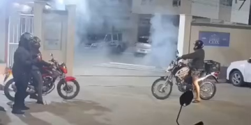 Conflito entre entregador e porteiro em Alcântara causa vandalismo e mobiliza polícia