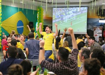 Estudo revela preferência de torcedores do Rio por assistir jogos da Copa em bares