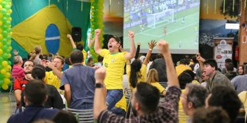 Estudo revela preferência de torcedores do Rio por assistir jogos da Copa em bares