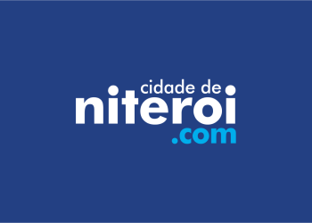 Roberto Carlos inaugura a Arena Niterói com concerto e reúne fãs de diferentes gerações