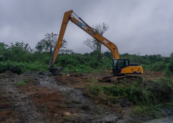 Itaboraí amplia limpeza de rios e córregos para prevenir enchentes e melhorar a infraestrutura