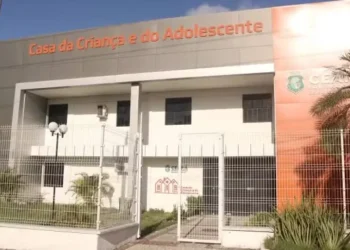 Bebê de 10 meses morre após violência sexual no Ceará; suspeitos são presos
