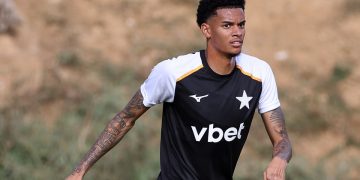 São Paulo negocia transferência de Nahuel Ferraresi e contrata Newton sem custos iniciais