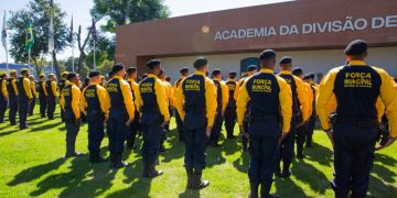 Prefeituras de Duque de Caxias e Rio reforçam segurança com doação de armas e parcerias