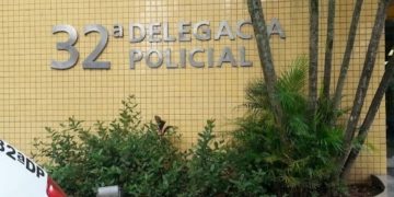 Homem é preso após atacar ônibus com pedra na Zona Oeste do Rio