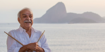 Chico Batera celebra 83 anos com show gratuito em Niterói nesta sexta-feira