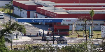 Bebê de 3 meses internada após hematoma na cabeça; investigação policial prossegue