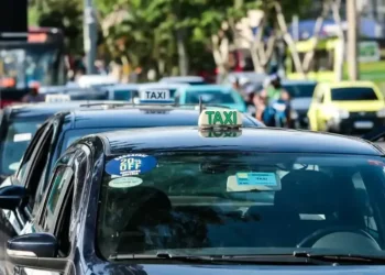 Niterói estabelece novo calendário de vistoria anual para táxis e transporte escolar em 2026