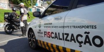 Operação Tolerância Zero remove motos irregulares em São Gonçalo