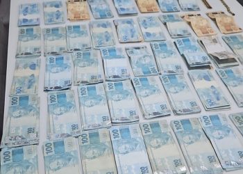 Operação do MP-RJ prende e apreende mais de R$ 60 mil em casa de deputados e vereadores ligados ao esquema de desvio de recursos