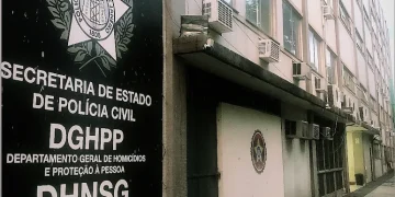Policial civil é encontrada morta dentro de veículo na Região dos Lagos do Rio