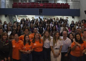 Niterói promove workshop sobre manejo de comportamentos desafiadores no autismo