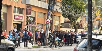 Operação policial prende homem por perseguição, vítima relatou ameaça constante