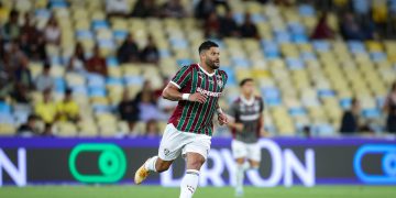 Fluminense enfrenta o Red Bull Bragantino pela 19ª rodada do Brasileirão no Maracanã
