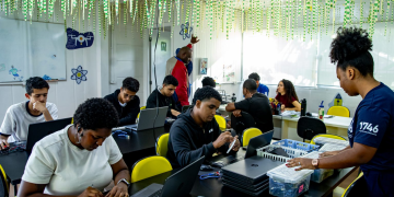 Espaços da Juventude do Rio oferecem 3.500 vagas gratuitas em cursos até agosto