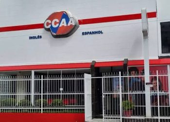 Fundador do CCAA e pioneiro no ensino de idiomas no Brasil morre aos 94 anos