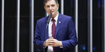 Crivella é confirmado pelo Republicanos como candidato ao Senado após liminar do TSE
