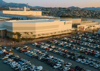 Projeto na Alerj propõe gratuidade de estacionamento para consumidores em shoppings no Rio