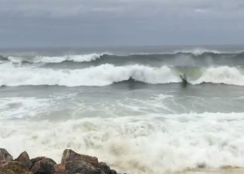 Previsão das ondas em Maricá indica aumento para até 1,5 metro neste fim de semana