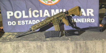 Polícia Militar do Rio supera 400 fuzis apreendidos em 2026 para combater organizações criminosas