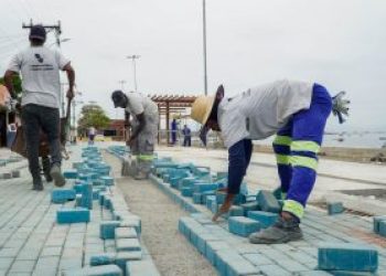 Revitalização da orla das Pedrinhas em São Gonçalo avança com investimentos de R$ 5 milhões