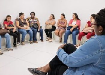 Funcionários de São Gonçalo participam de programa de autocuidado para pais atípicos