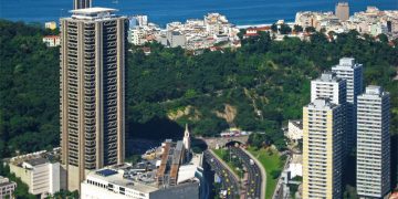 Fundo imobiliário oferta R$ 107,5 milhões por quatro andares do edifício mais alto do Rio