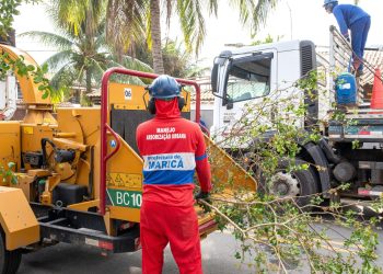 Prefeitura de Maricá realiza mutirão de limpeza em cinco bairros durante cinco dias