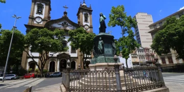 Prefeitura do Rio inicia restauração de imóveis históricos na região do Largo de São Francisco de Paula