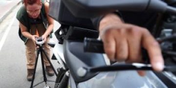 Operação Tolerância Zero combate motos barulhentas em São Gonçalo