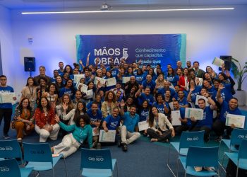 Mulheres de São Gonçalo concluem curso de bombeiro hidráulico promovido pela Águas do Rio