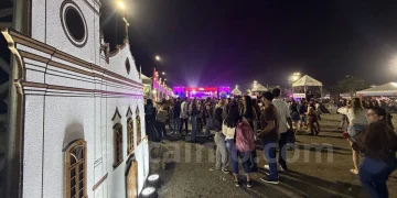 Festa da Padroeira em Maricá combina celebrações religiosas com cultura junina na Barra