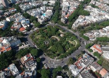 Reforma de R$ 2,8 milhões revitaliza a Praça do Pomar na Barra da Tijuca