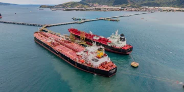 Petrobras Transporte abre edital para 3.170 vagas em cargos de níveis médio e superior no país