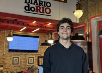 Mano Wladimir estreia exposição “Entre Aqui e Além” no Centro Cultural Lado B