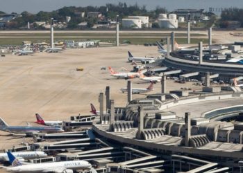 Montadora chinesa BYD anuncia investimento de R$ 300 milhões para centro de testes no Rio