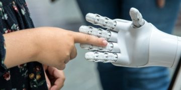 Hospital do SUS no Rio implementa cirurgias robóticas e próteses em 3D, ampliando atendimento