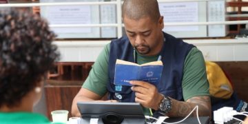Programas gratuitos do Trabalha Rio levam orientação profissional às zonas Oeste e Piedade