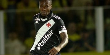 Loide Augusto é relacionado pelo Vasco para duelo contra o São Paulo pelo Brasileirão 2025