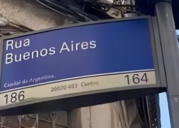 Histórico da rua Buenos Aires no Rio: de serviços controversos a polo jornalístico