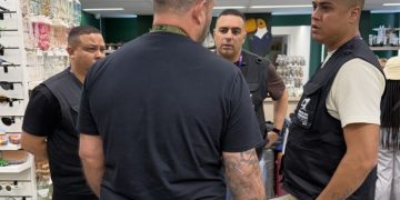 Sindicato dos Comerciários notifica 96 empresas por abrir ilegalmente no Dia do Comerciário