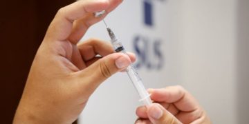 Rio de Janeiro registra mais de 15 mil casos de SRAG em 2026 e reforça importância da vacinação